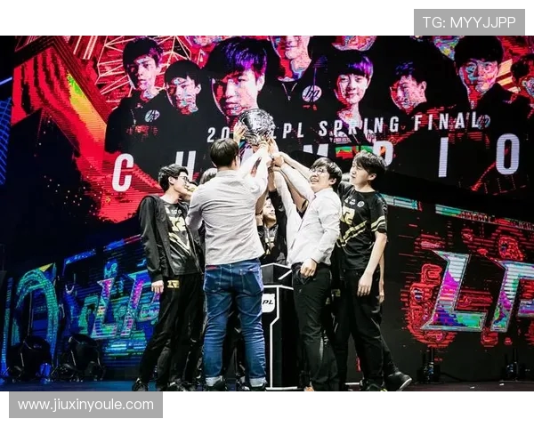 RNG鏖战WE巅峰对决再燃赛场激情见证王者荣耀之争